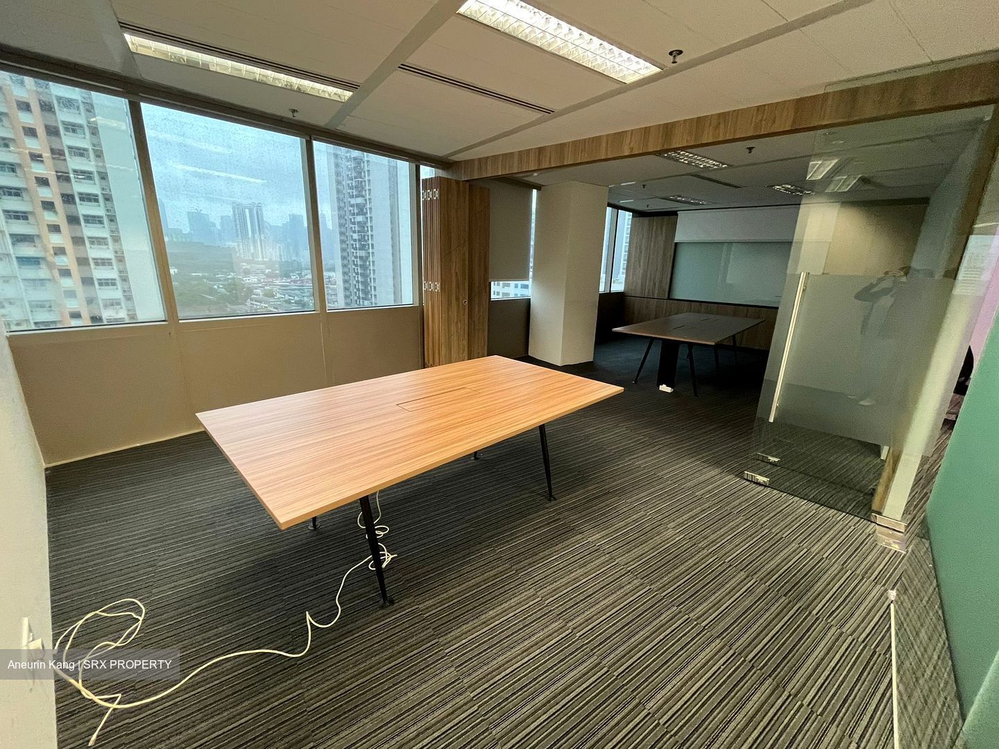 Central Plaza (D3), Office #442143421